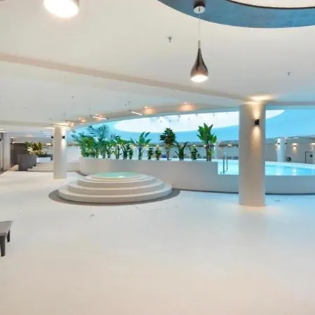 Appartamento Sun Club Family Pool & Sauna & Jacussi